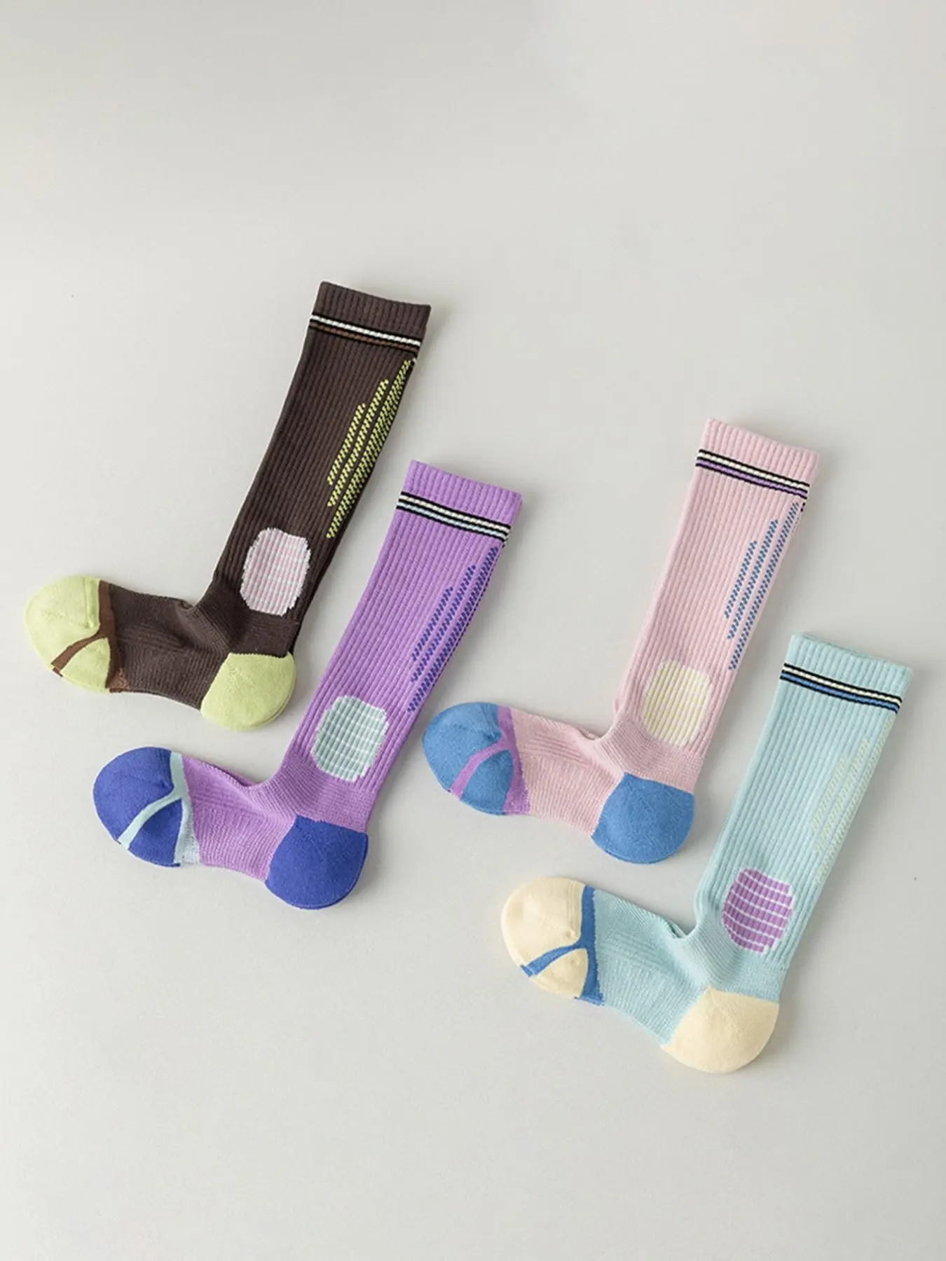 4 Pairs Women's Sporty Compres - Sports Socks ulasan dan harga